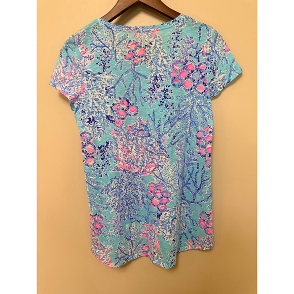 Lilly Pulitzer Etta Scoop Neck Tee - Picture 4 of 5